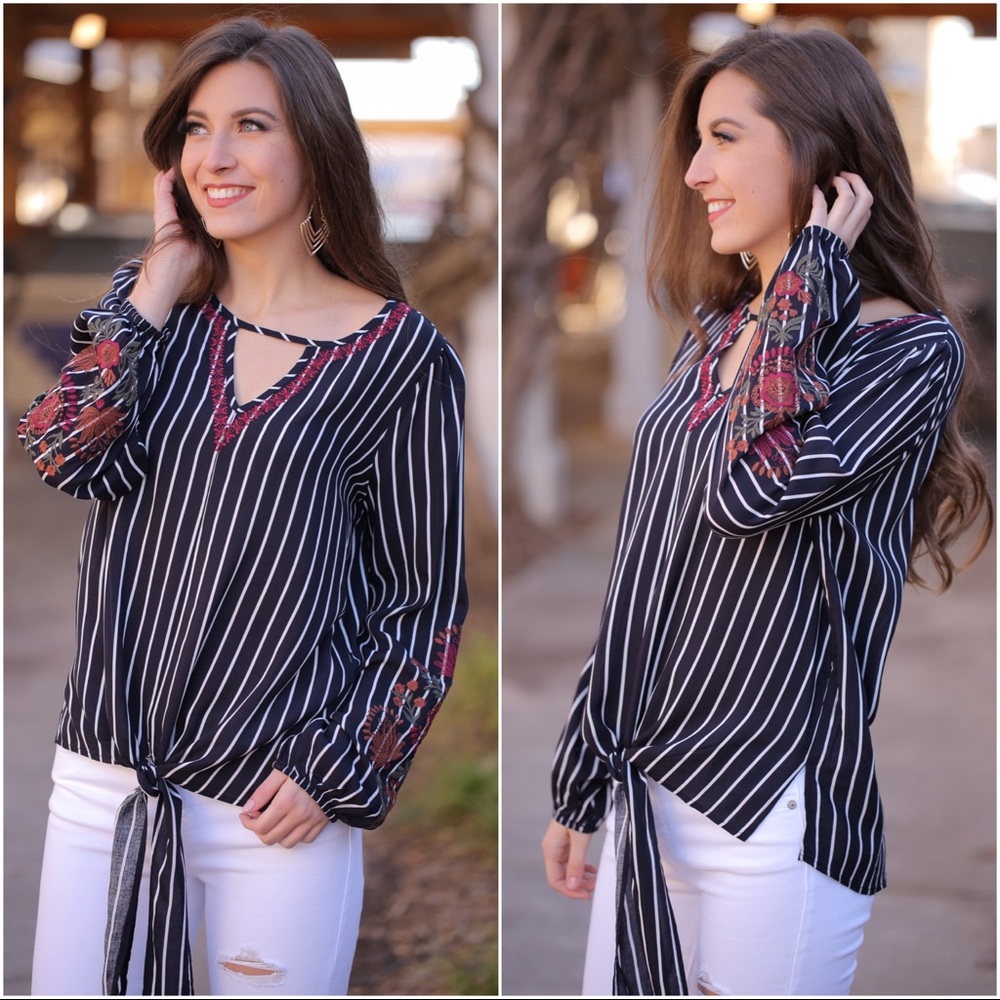 ✨LAST ONE✨Navy striped embroidered tie front top - Picture 2 of 5